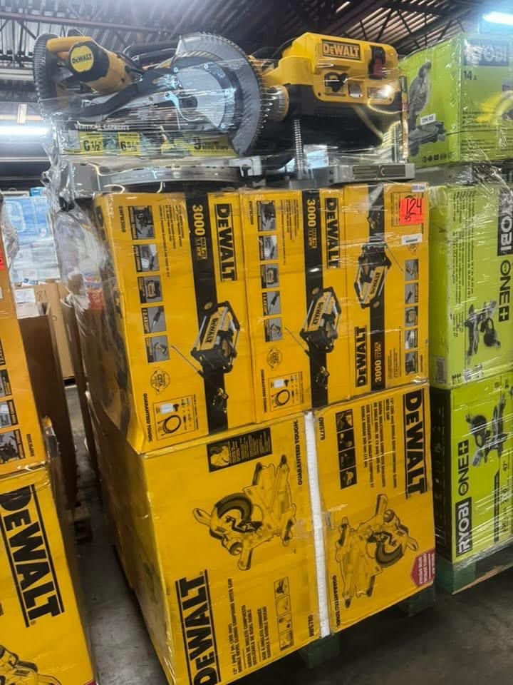 Versatile Tool Pallets